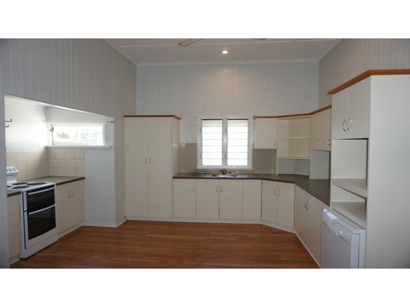 3 Dove Street, Bowen QLD 4805