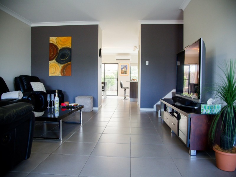 27 Leichhardt St, Bowen QLD 4805