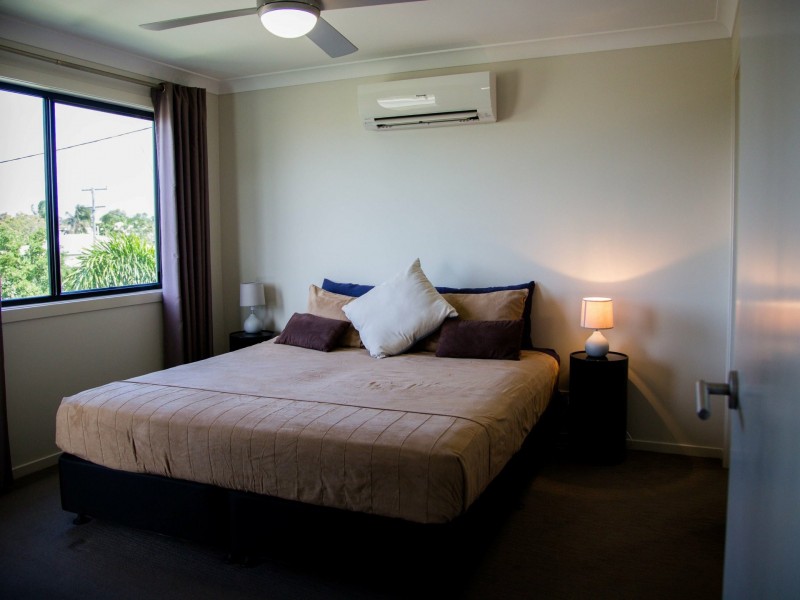 27 Leichhardt St, Bowen QLD 4805