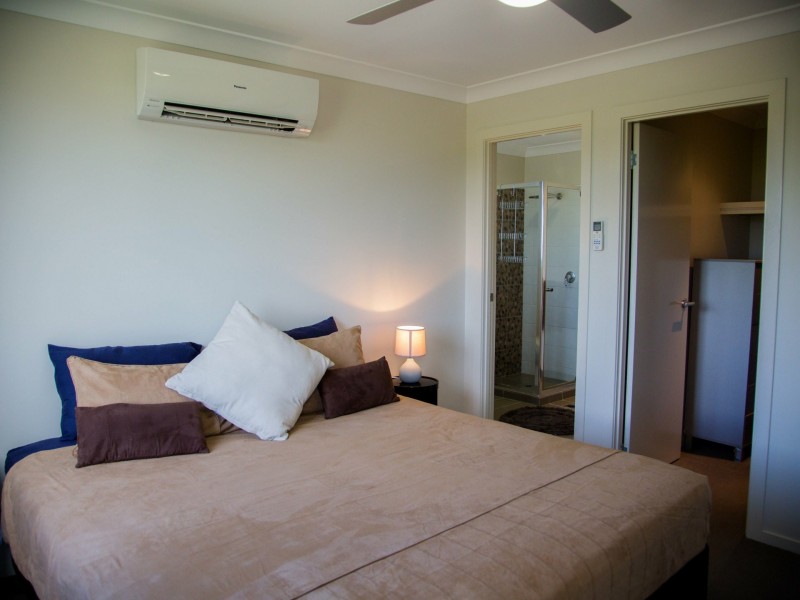 27 Leichhardt St, Bowen QLD 4805