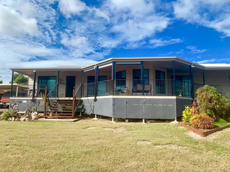 92 Drays Rd, Bowen QLD 4805