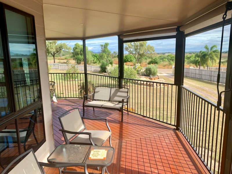 92 Drays Rd, Bowen QLD 4805
