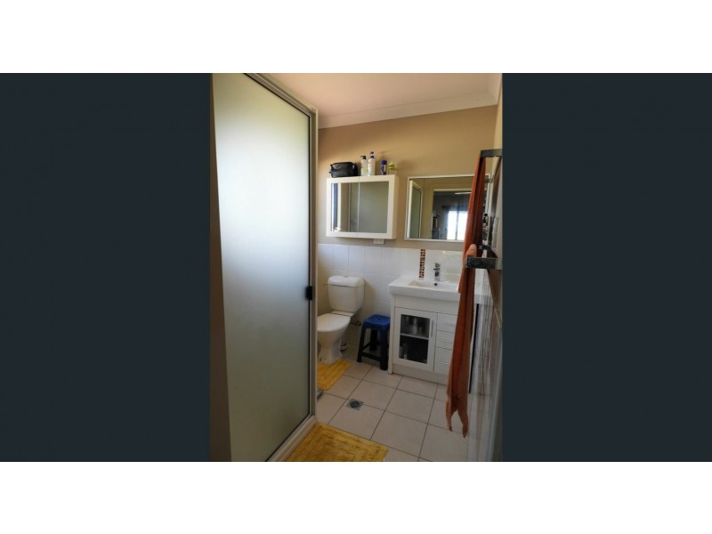 92 Drays Rd, Bowen QLD 4805