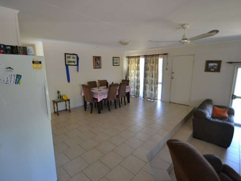 175 Strickland St, Bowen QLD 4805