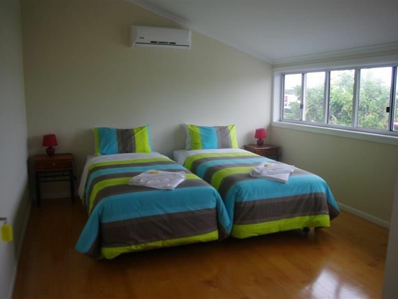 33 Herbert st, Bowen QLD 4805