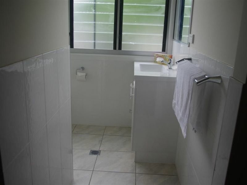 33 Herbert st, Bowen QLD 4805