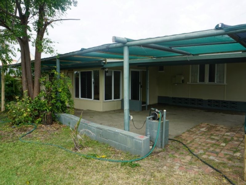 20 Gilbert Street, Bowen QLD 4805