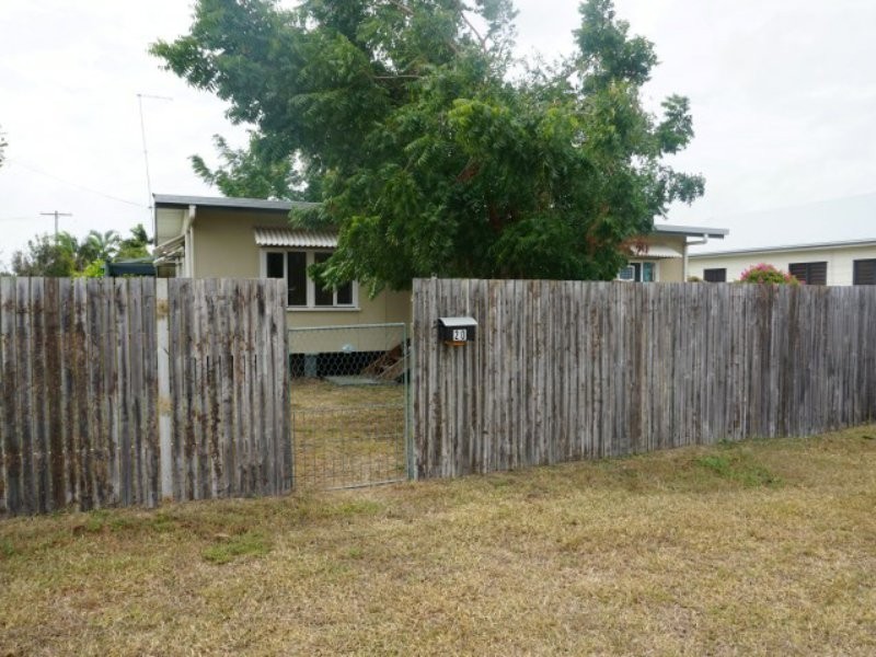 20 Gilbert Street, Bowen QLD 4805