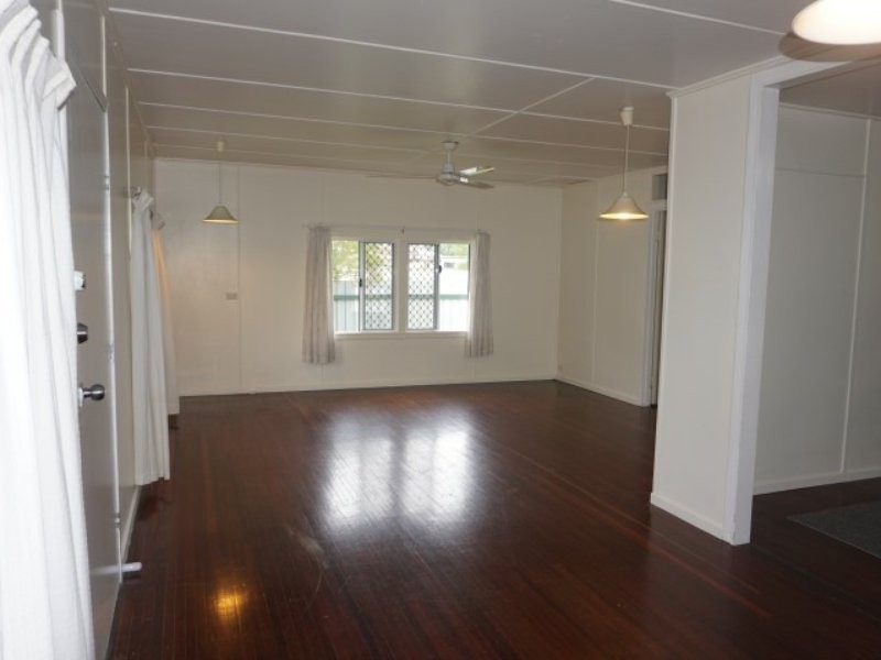 20 Gilbert Street, Bowen QLD 4805
