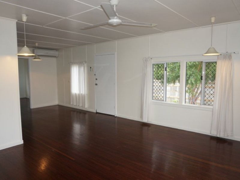 20 Gilbert Street, Bowen QLD 4805