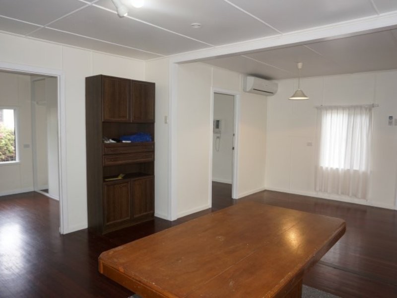 20 Gilbert Street, Bowen QLD 4805