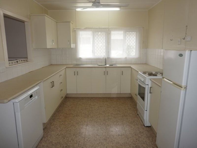 20 Gilbert Street, Bowen QLD 4805