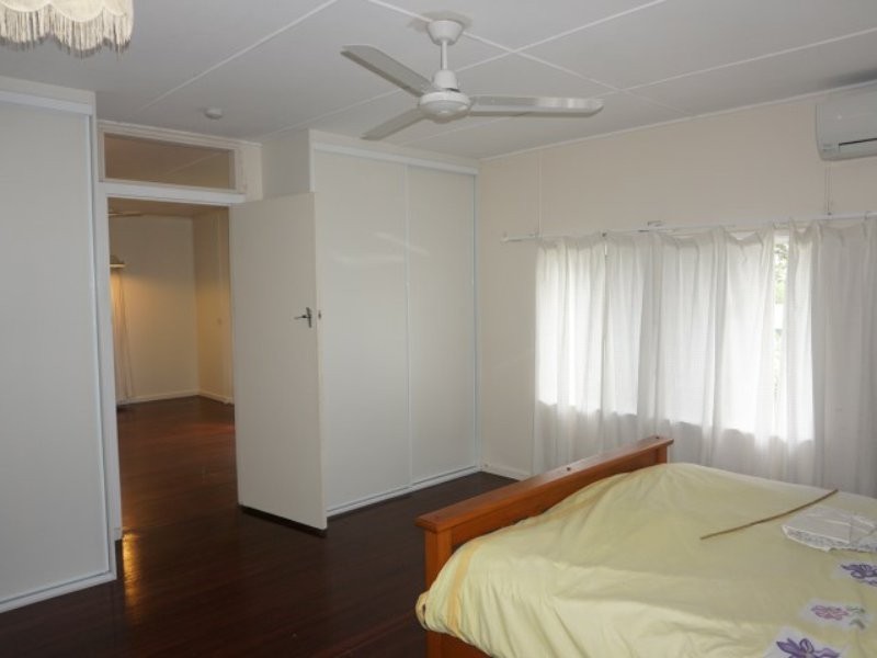 20 Gilbert Street, Bowen QLD 4805