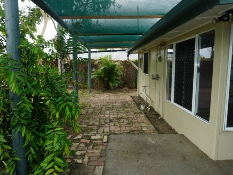 20 Gilbert Street, Bowen QLD 4805