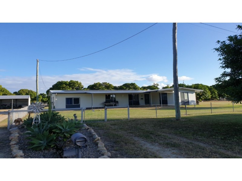 29 Telegraph Road, Bowen QLD 4805