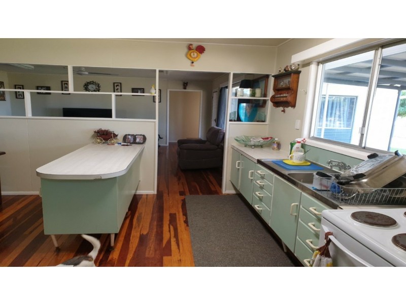 29 Telegraph Road, Bowen QLD 4805