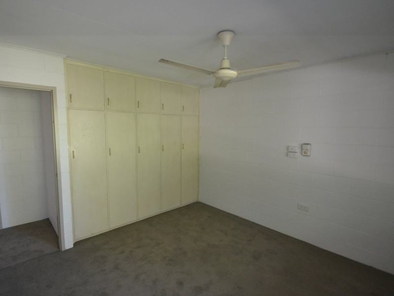 16 Creek st, Bowen QLD 4805