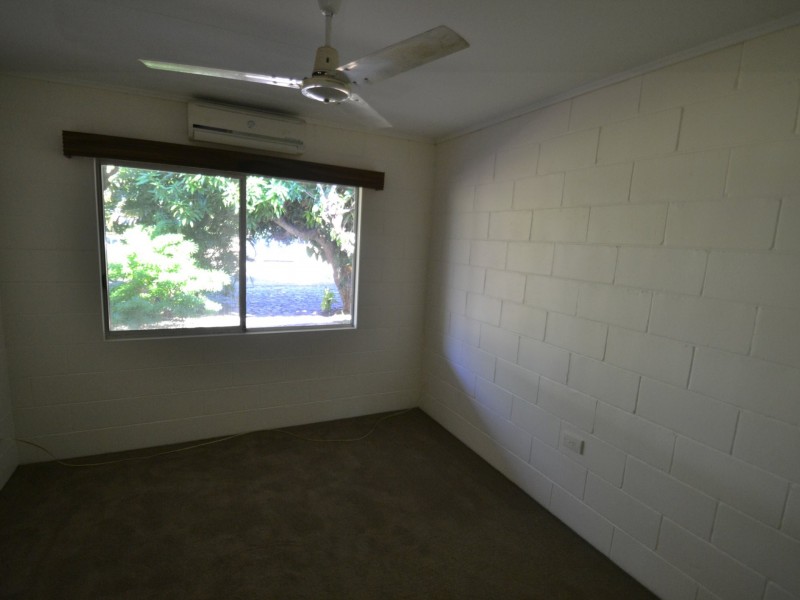 16 Creek st, Bowen QLD 4805