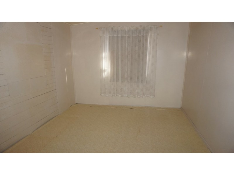 27 Kennedy Street, Bowen QLD 4805