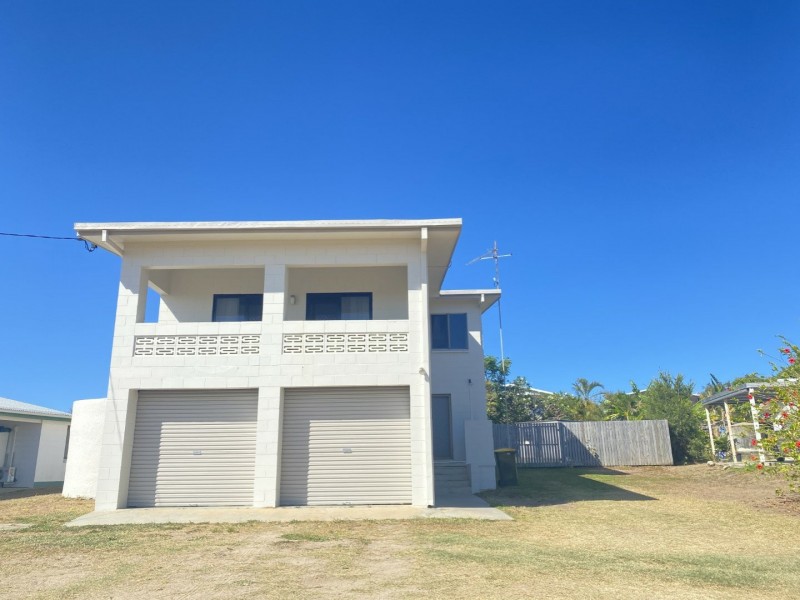 12 Wentworth Street, Bowen QLD 4805