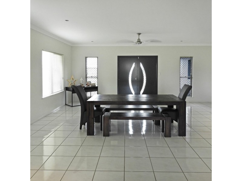 26 Skene Street, Bowen QLD 4805