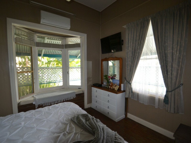 15 Livingstone St, Bowen QLD 4805