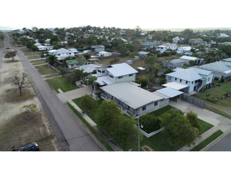 52 Poole Street, Bowen QLD 4805
