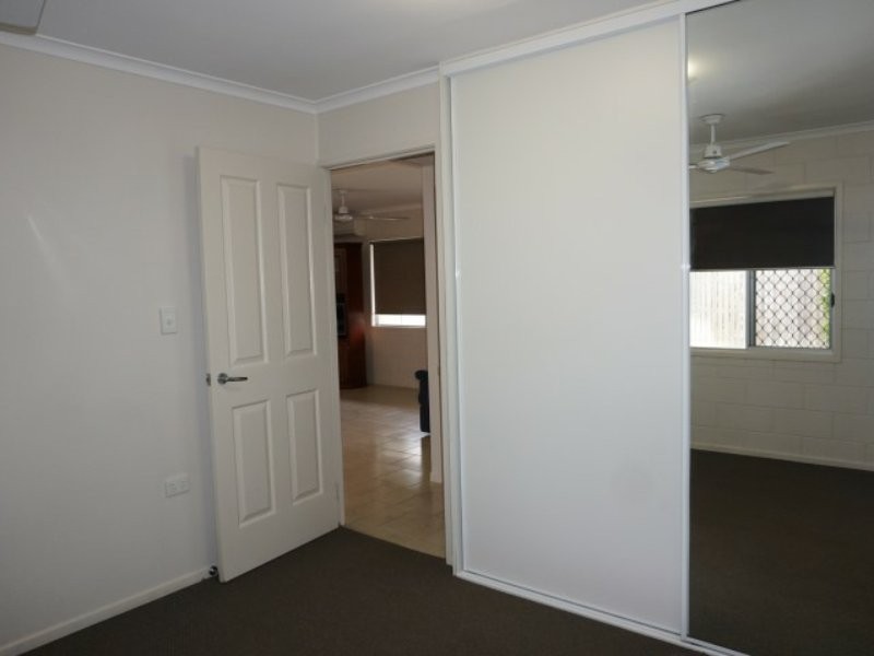 52 Poole Street, Bowen QLD 4805