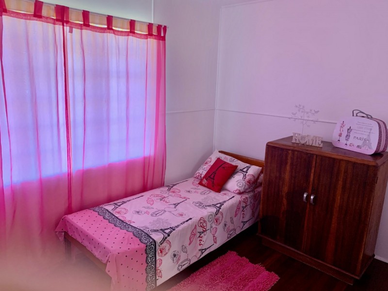 8 Marshall St, Bowen QLD 4805