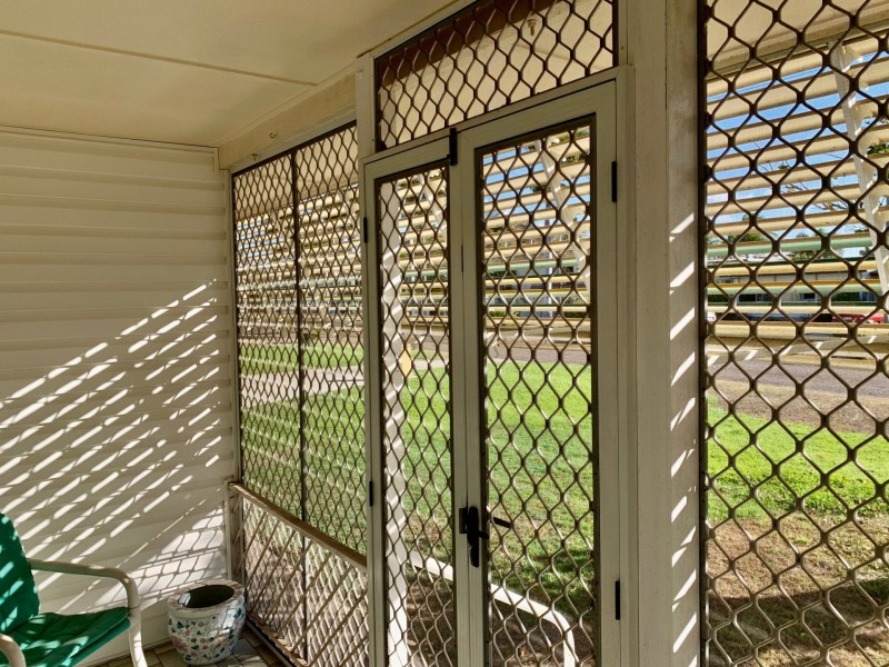 8 Marshall St, Bowen QLD 4805