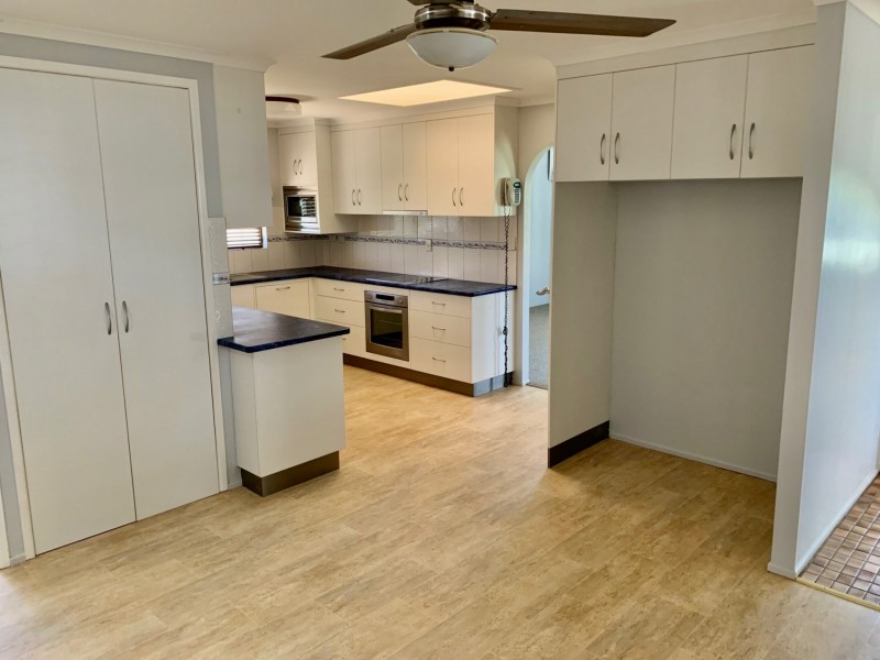 23 Argyle St, Bowen QLD 4805