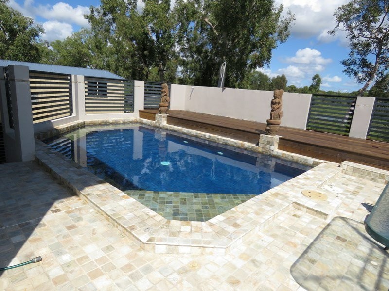 8 Fairway Drive, Bowen QLD 4805