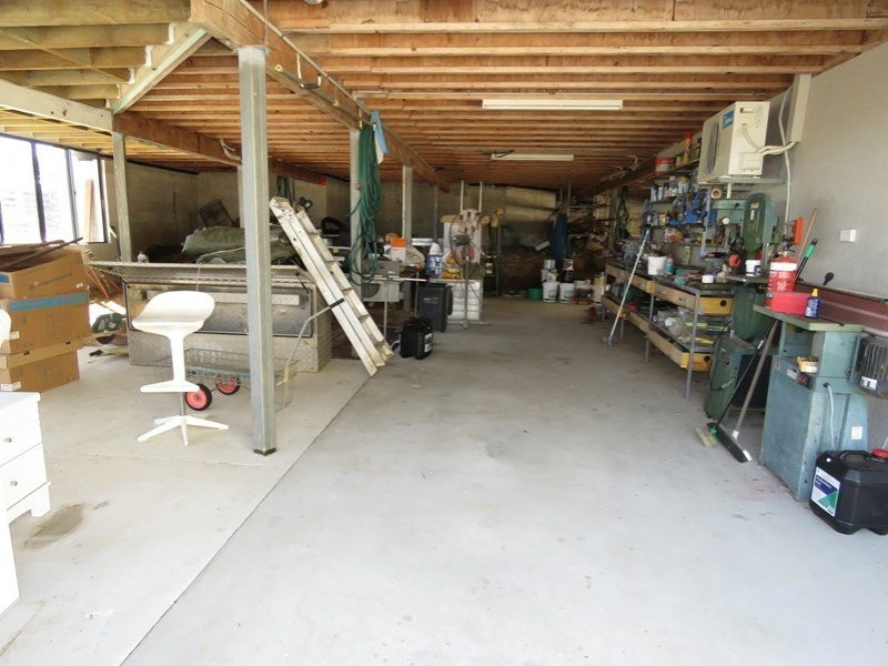 8 Fairway Drive, Bowen QLD 4805