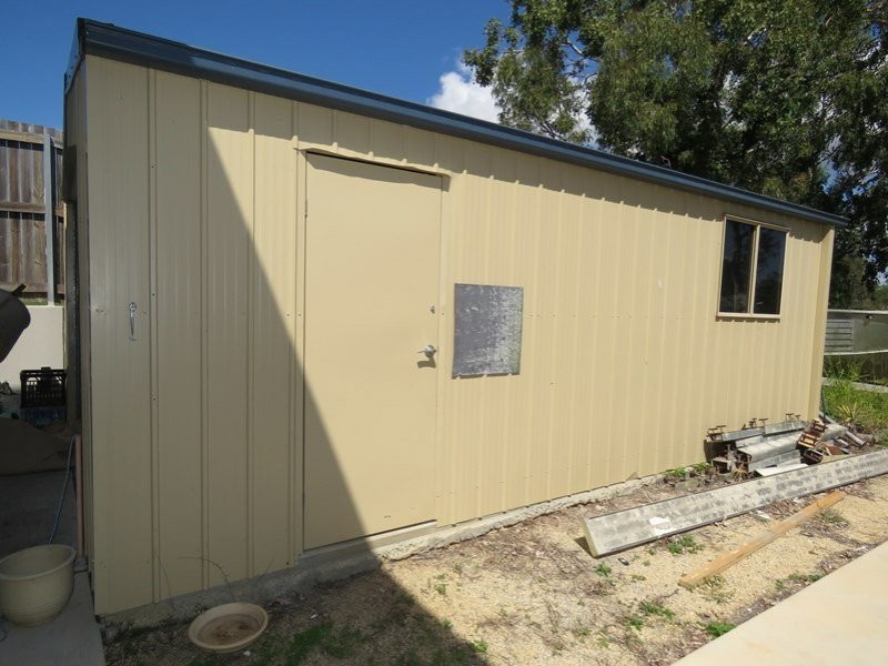 8 Fairway Drive, Bowen QLD 4805