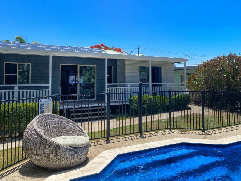 32 Murroona St, Bowen QLD 4805