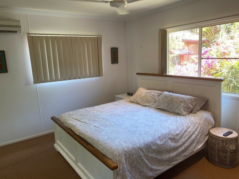 32 Murroona St, Bowen QLD 4805