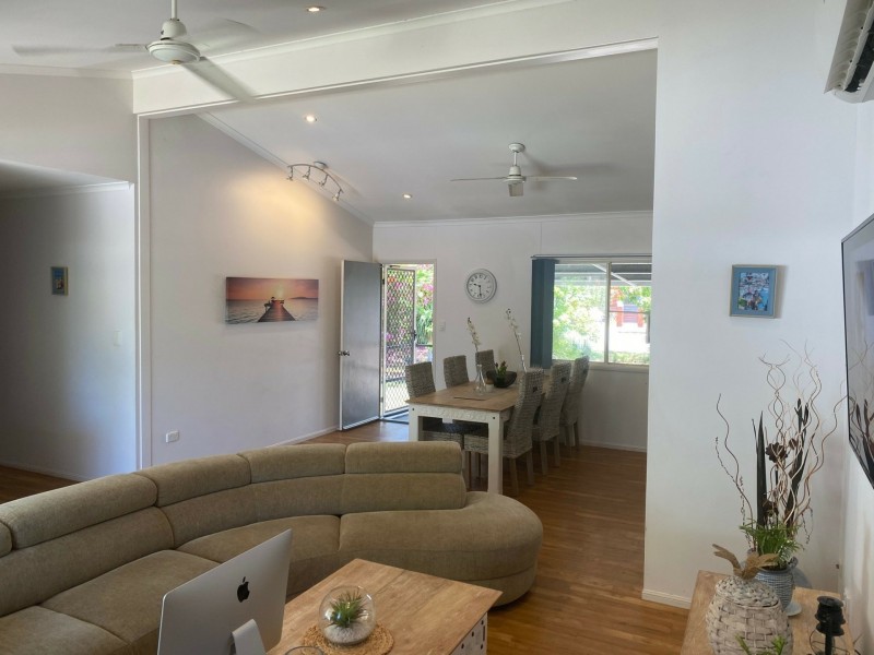 32 Murroona St, Bowen QLD 4805