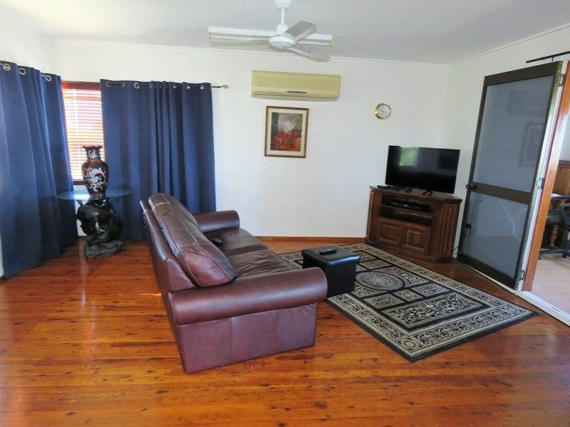 17 Elphinstone Street, Bowen QLD 4805