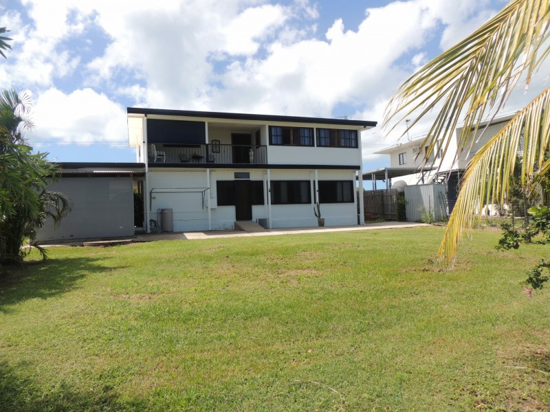 17 Elphinstone Street, Bowen QLD 4805