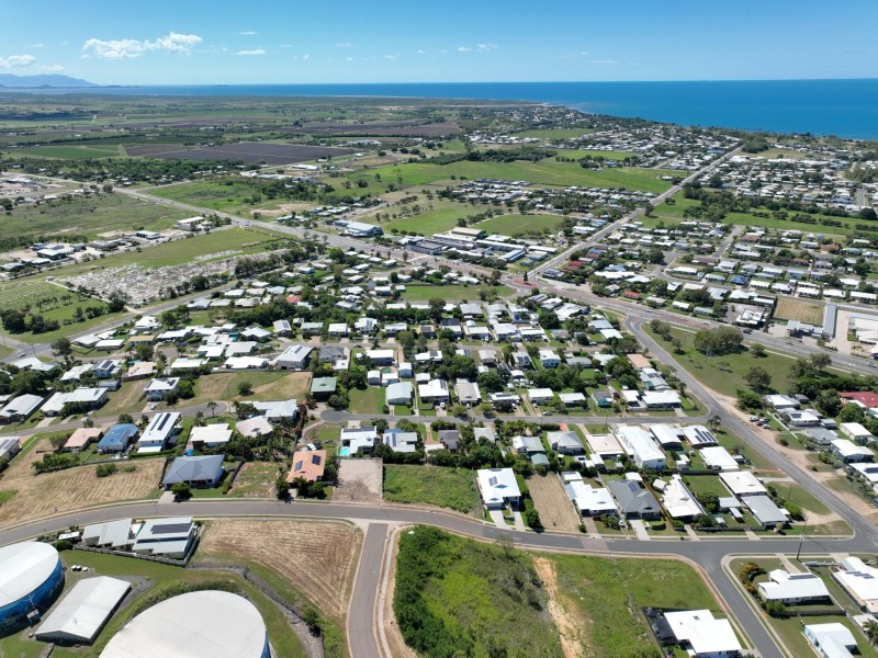 2 Pilcher Place, Bowen QLD 4805