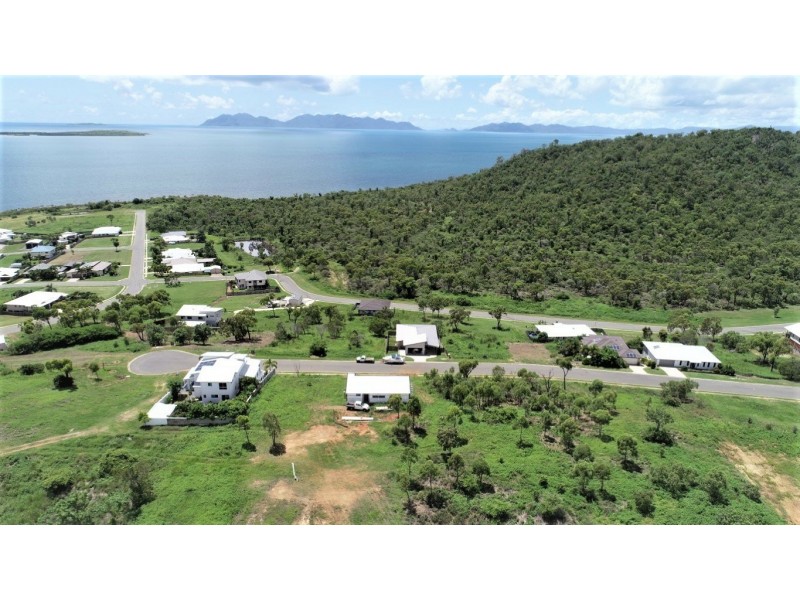 24 Grandview Terrace, Bowen QLD 4805