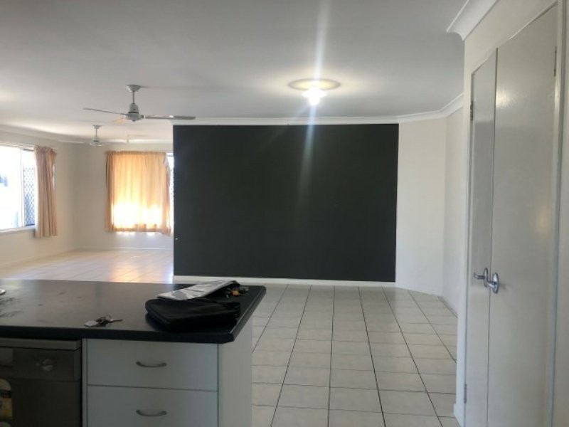 8 Lexington Court, Bowen QLD 4805