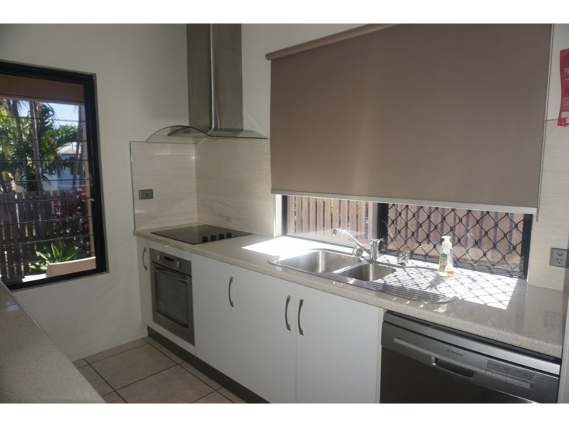 3/11 Kennedy Street, Bowen QLD 4805