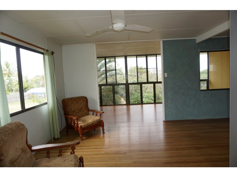 45 Elphinstone Street, Bowen QLD 4805