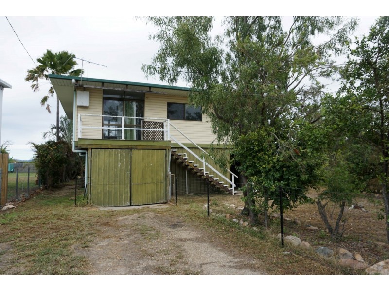 45 Elphinstone Street, Bowen QLD 4805