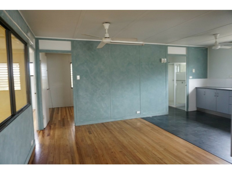 45 Elphinstone Street, Bowen QLD 4805
