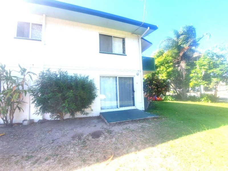 Unit 4/39 Gloucester Street, Bowen QLD 4805