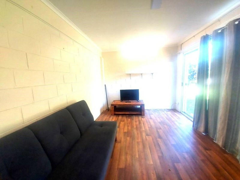 Unit 4/39 Gloucester Street, Bowen QLD 4805