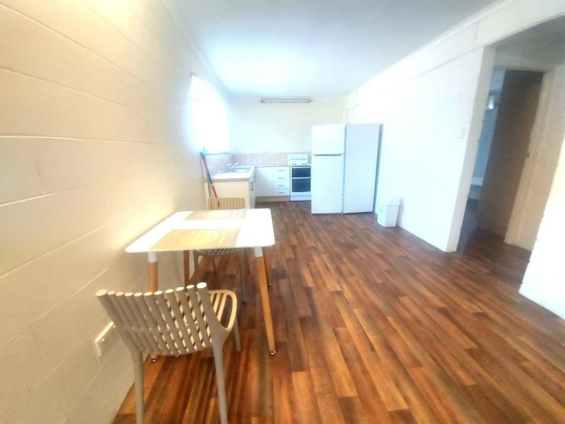 Unit 4/39 Gloucester Street, Bowen QLD 4805
