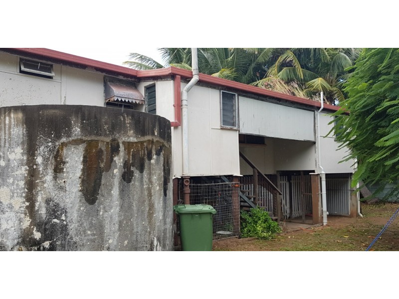 11 Leichhardt Street, Bowen QLD 4805